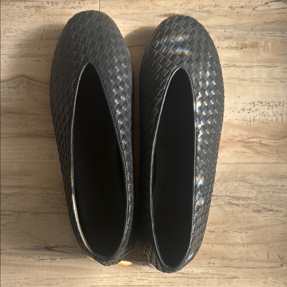 Bottega veneta brown Woven Women's Flats size 39